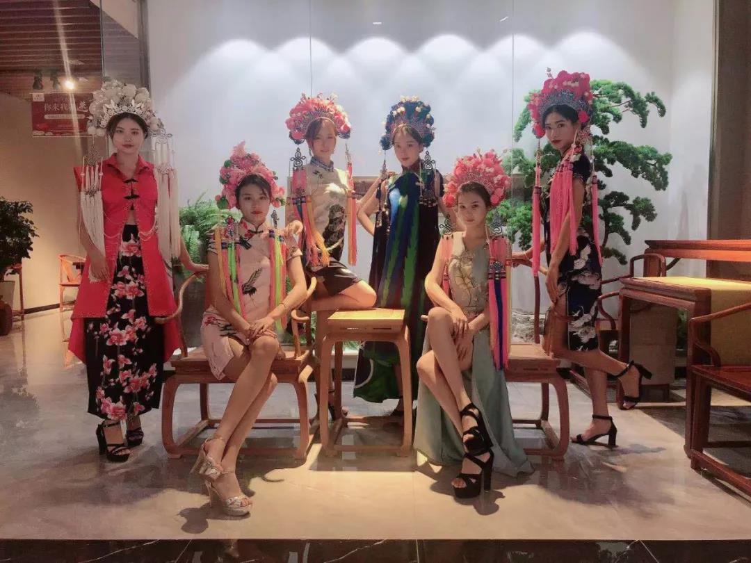 新闻65.jpg